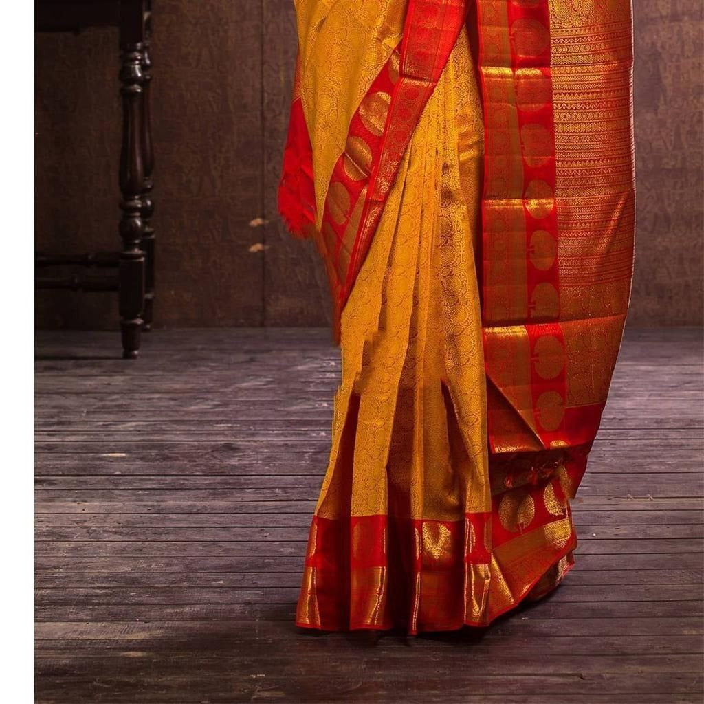 Soft Lichi Silk Saree with Rich Pallu & All-Over Jacquard Work