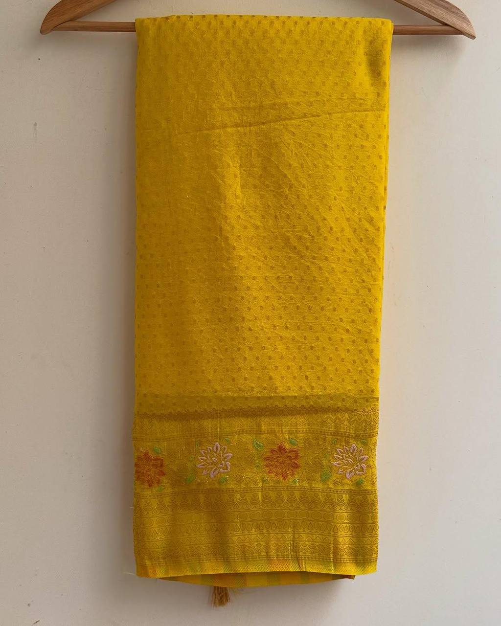 Hand Dyed Crepe Georgette Saree with Meenakari Jacquard Weaving
