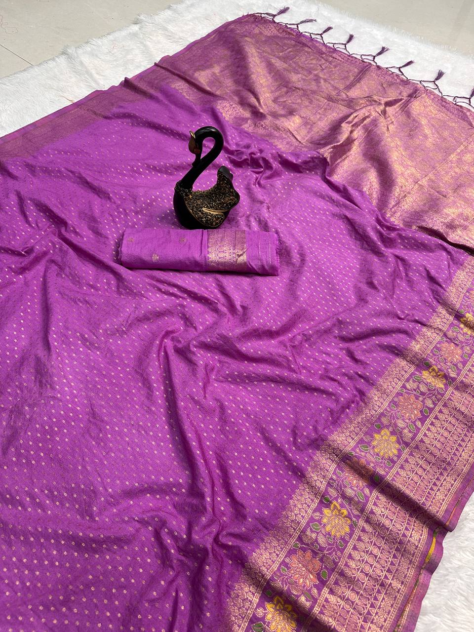 Hand Dyed Crepe Georgette Saree with Meenakari Jacquard Weaving
