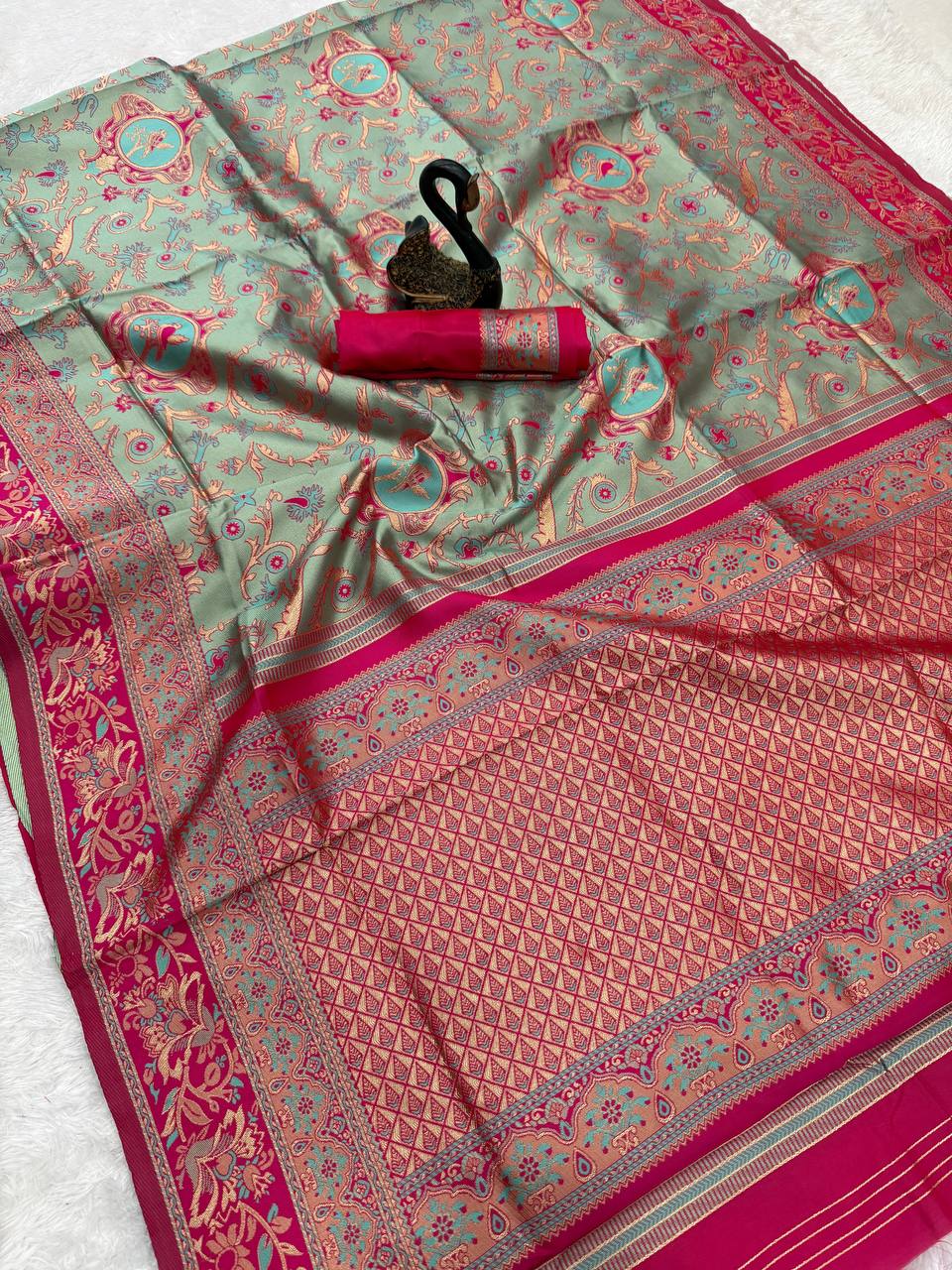 Organic Banarasi Wedding Saree – Lightweight & Breathable