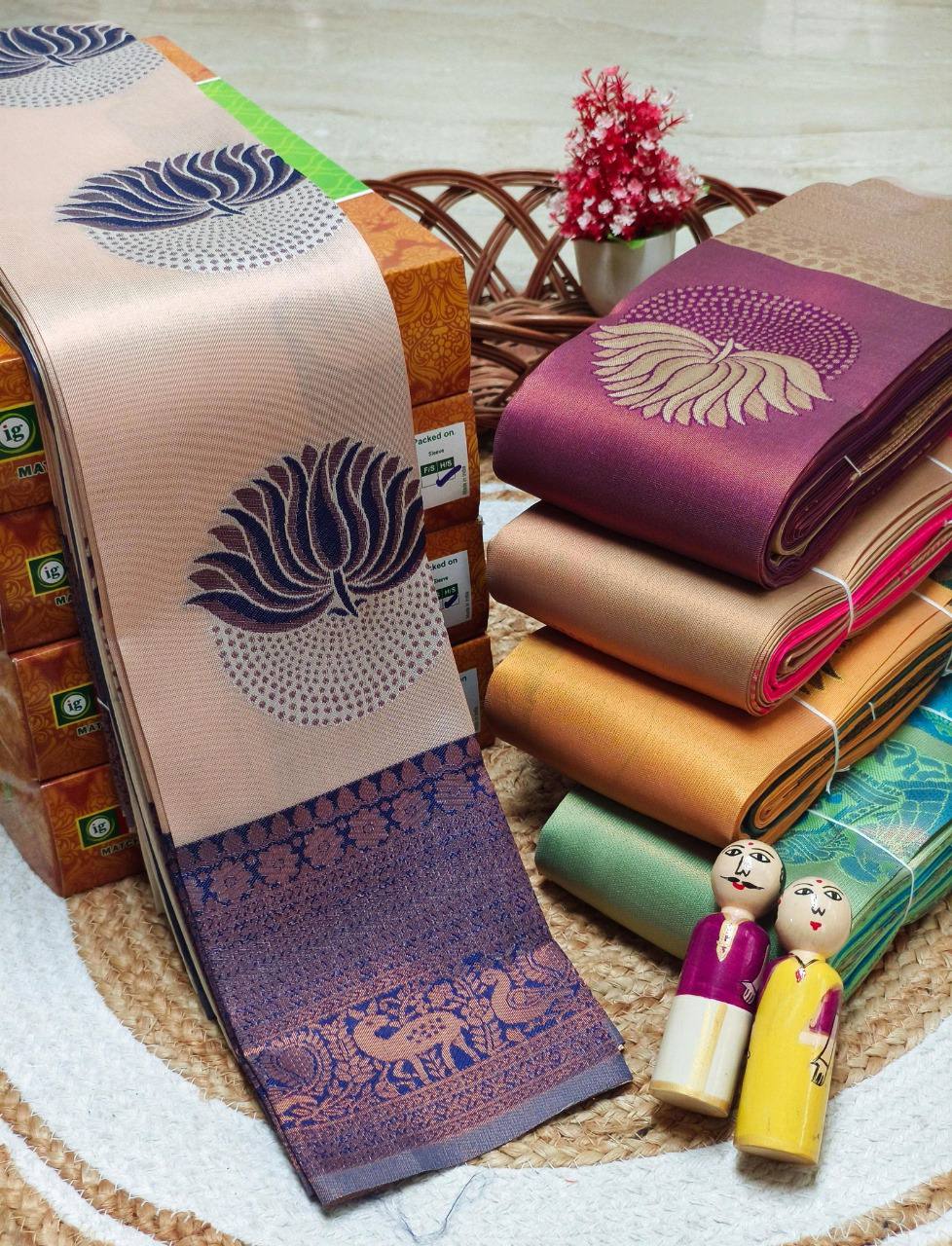 Organic Banarasi Wedding Saree – Light & Comfortable