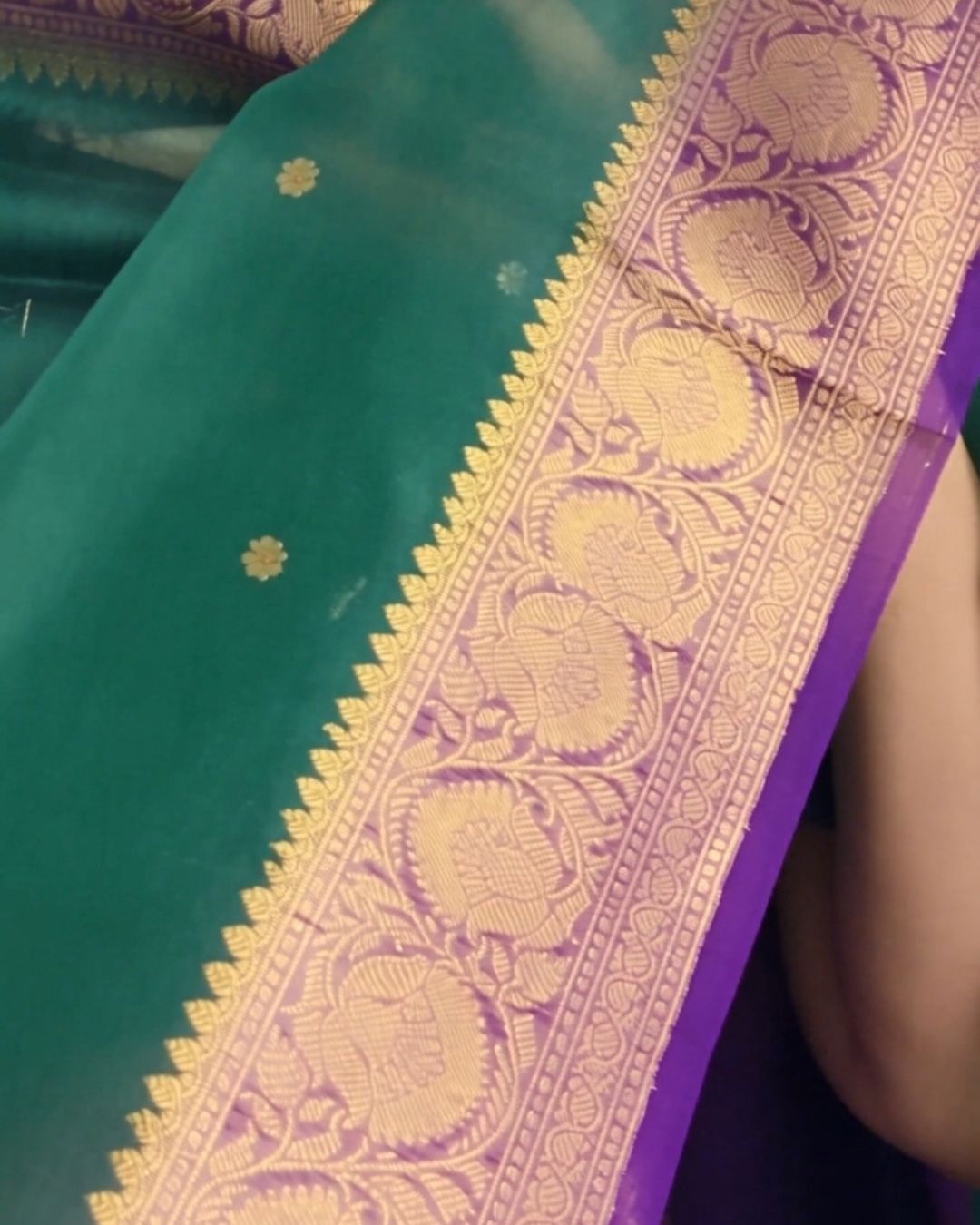 Emerald-Purple Weave Jari Suit Set
