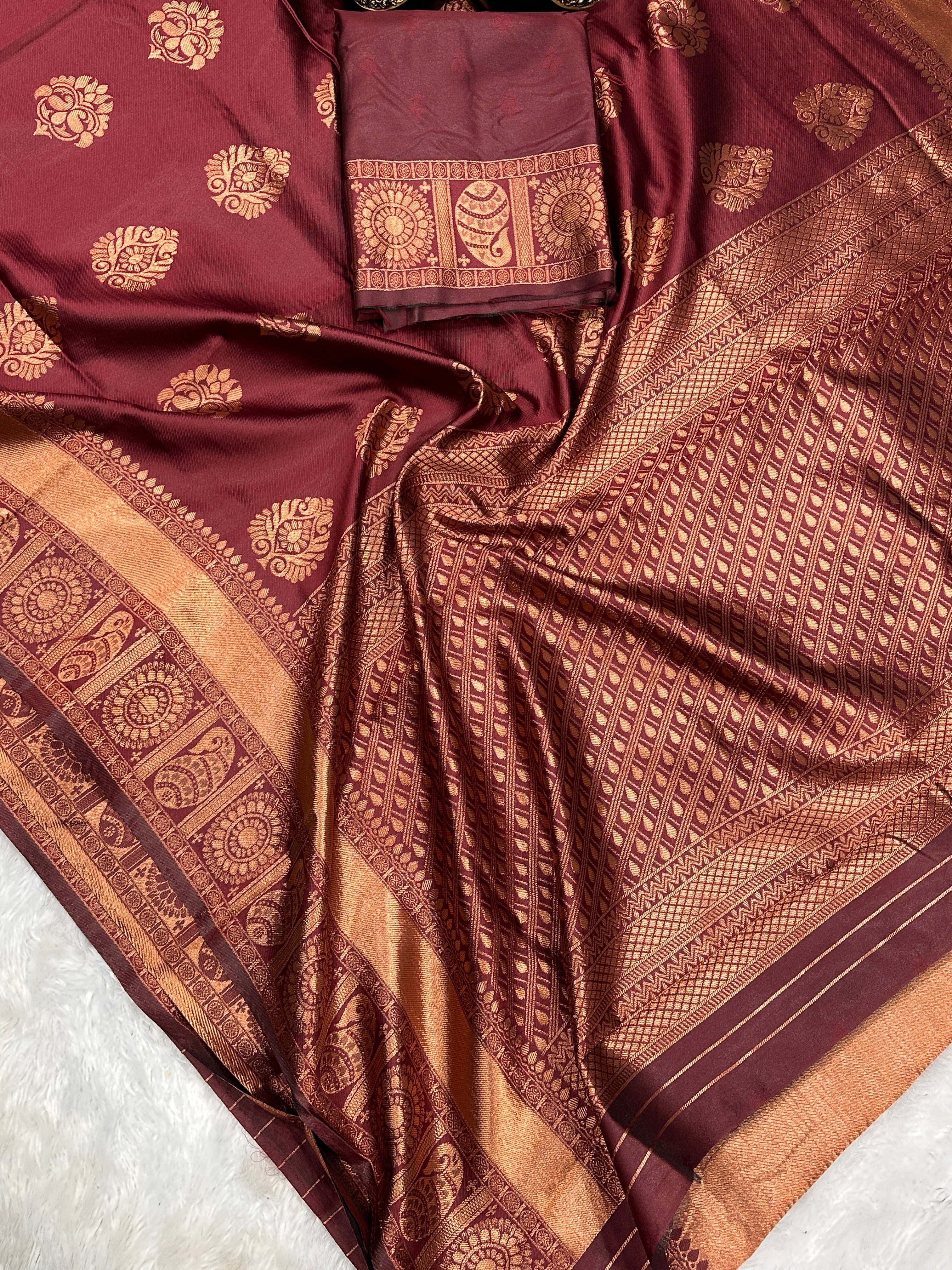 Royal Comfort Organic Banarasi Lichi Silk Wedding Saree