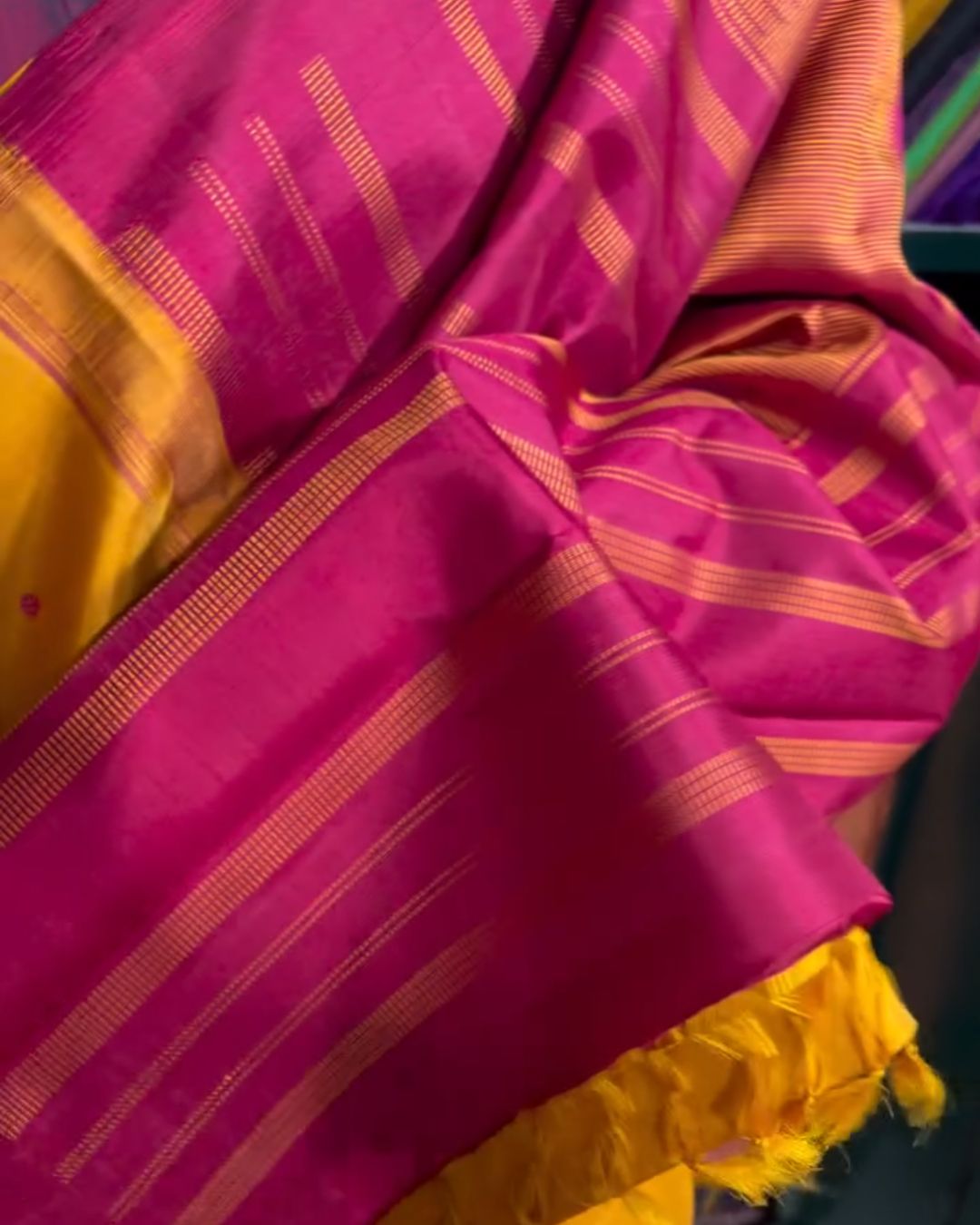 Oilmustured Weave Silk Saree