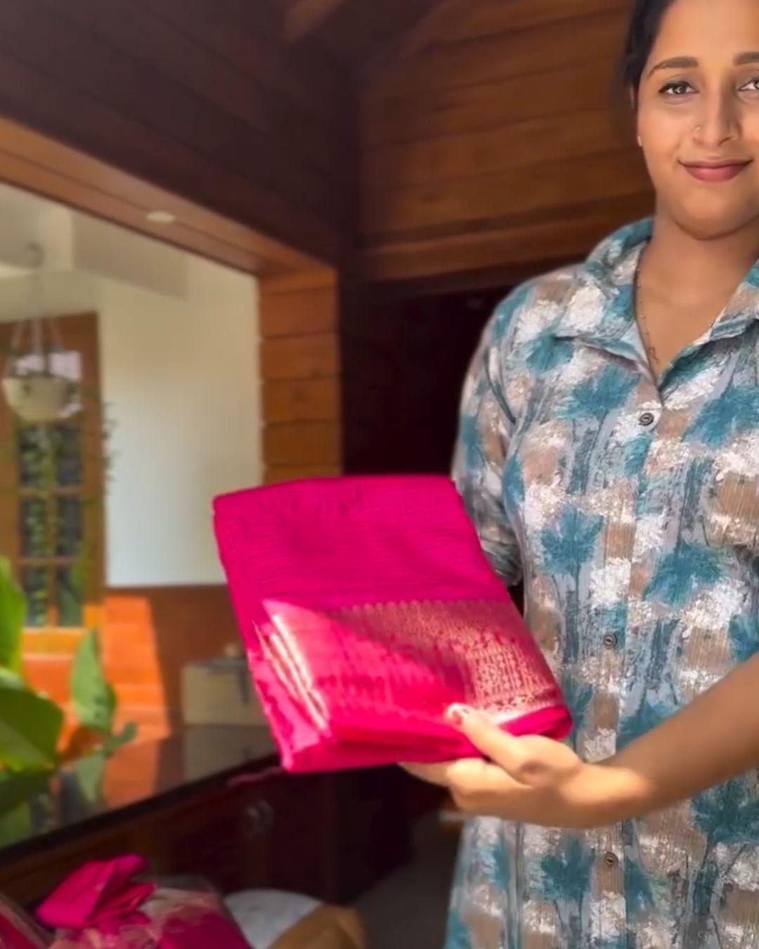 Pink Chex Silk Saree
