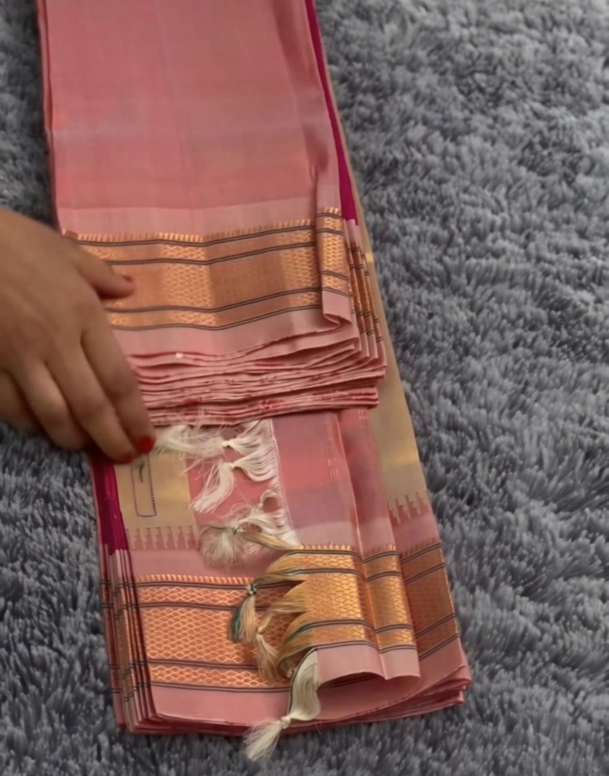 Pink Gold Paithani Saree