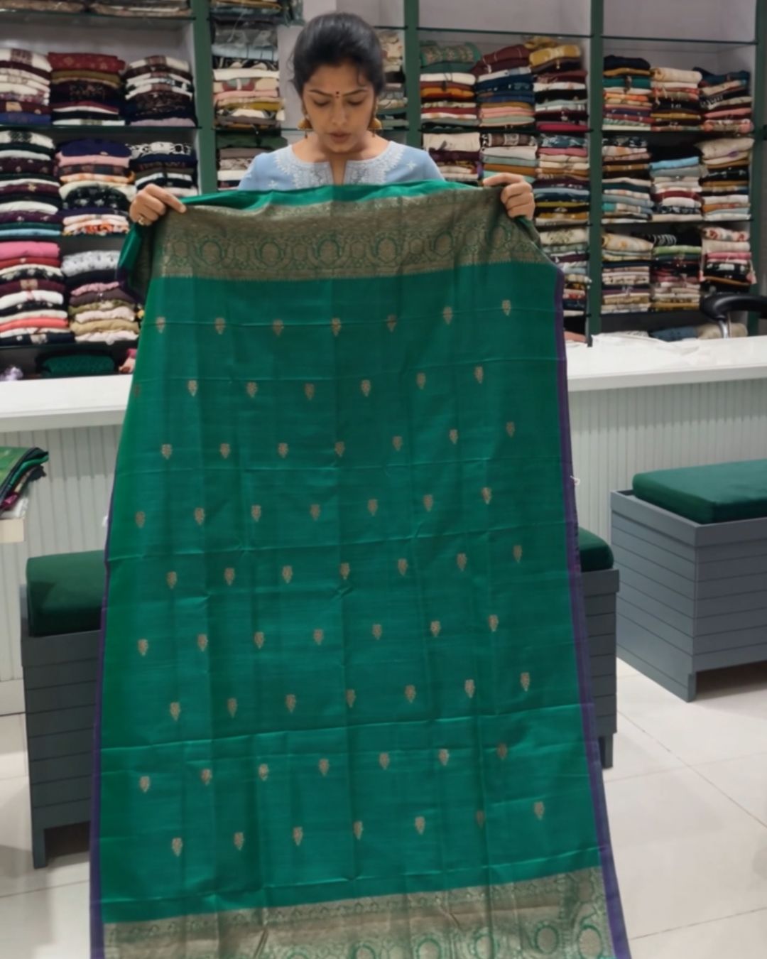 Veda Weave Zari Suit Set