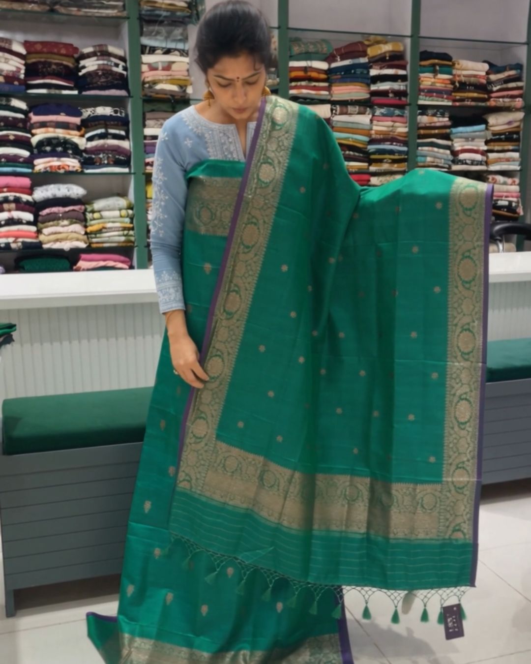 Veda Weave Zari Suit Set