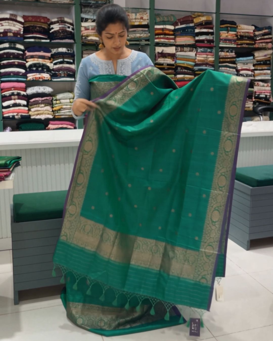 Veda Weave Zari Suit Set