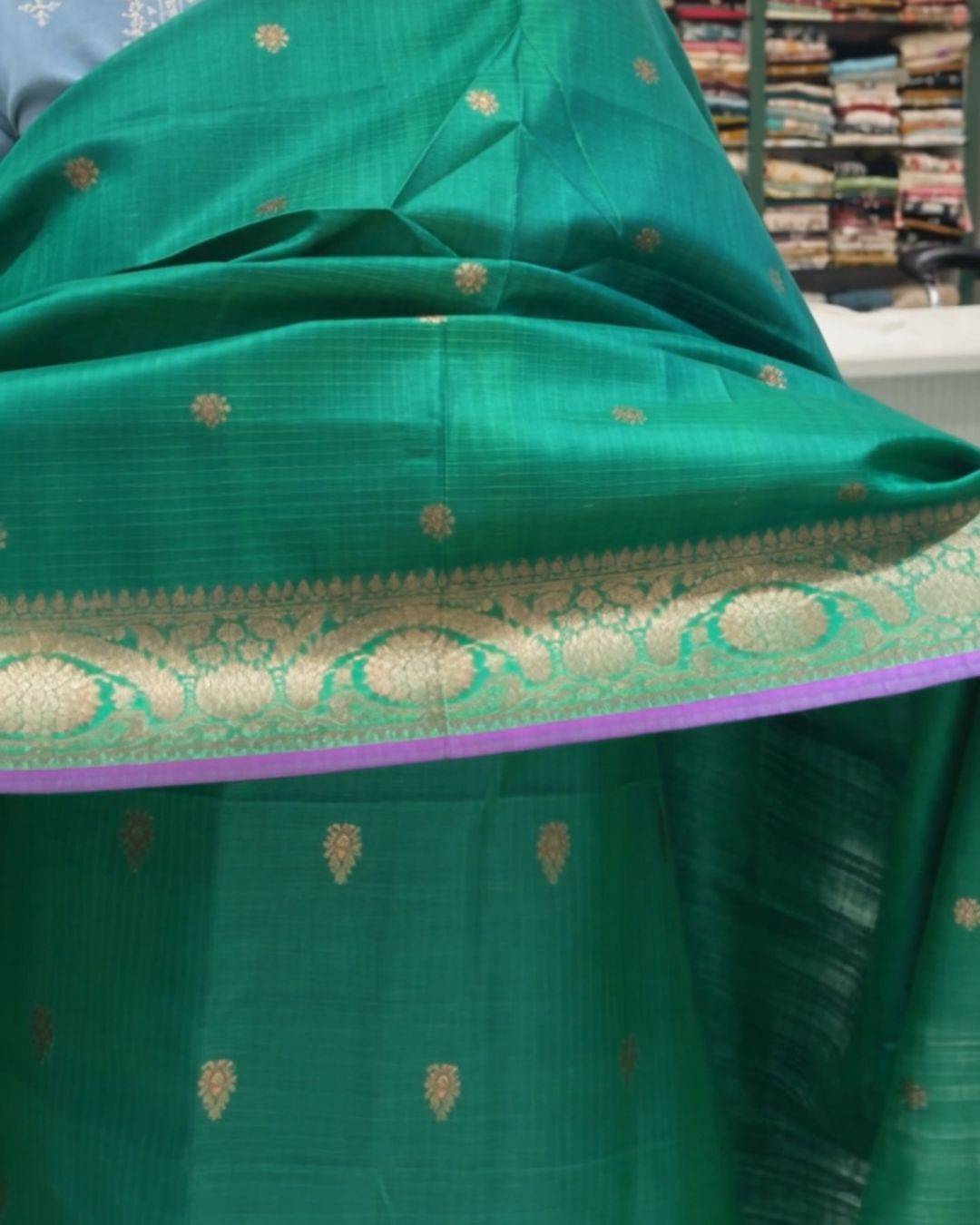 Veda Weave Zari Suit Set
