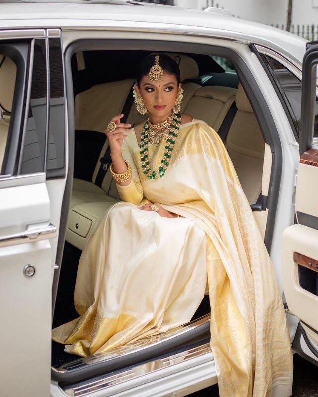 Graceful Lightweight Banarasi Saree in Premium Lichi Silk