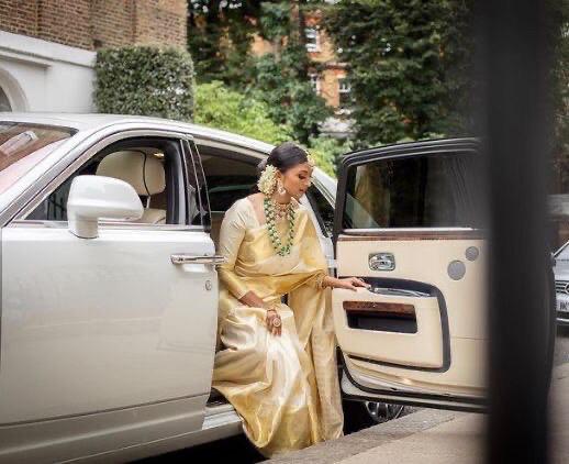 Graceful Lightweight Banarasi Saree in Premium Lichi Silk