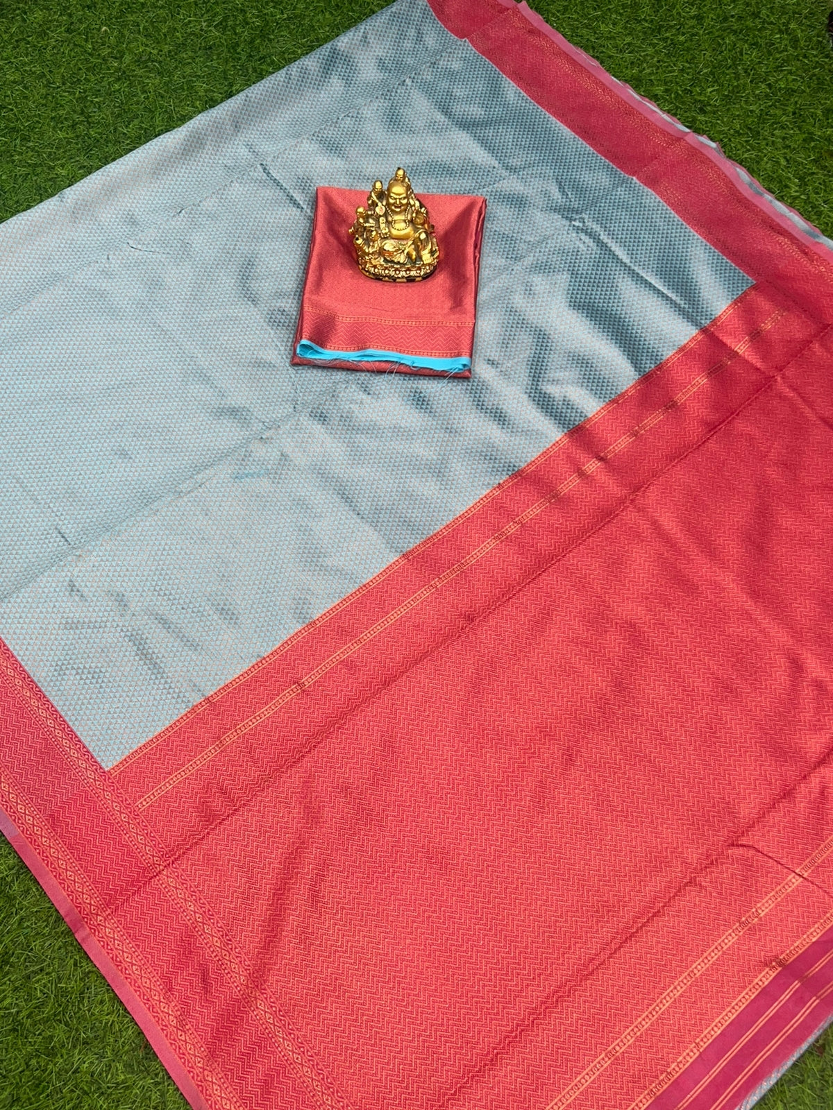 Elegant Banarasi Saree in Premium Lichi Silk