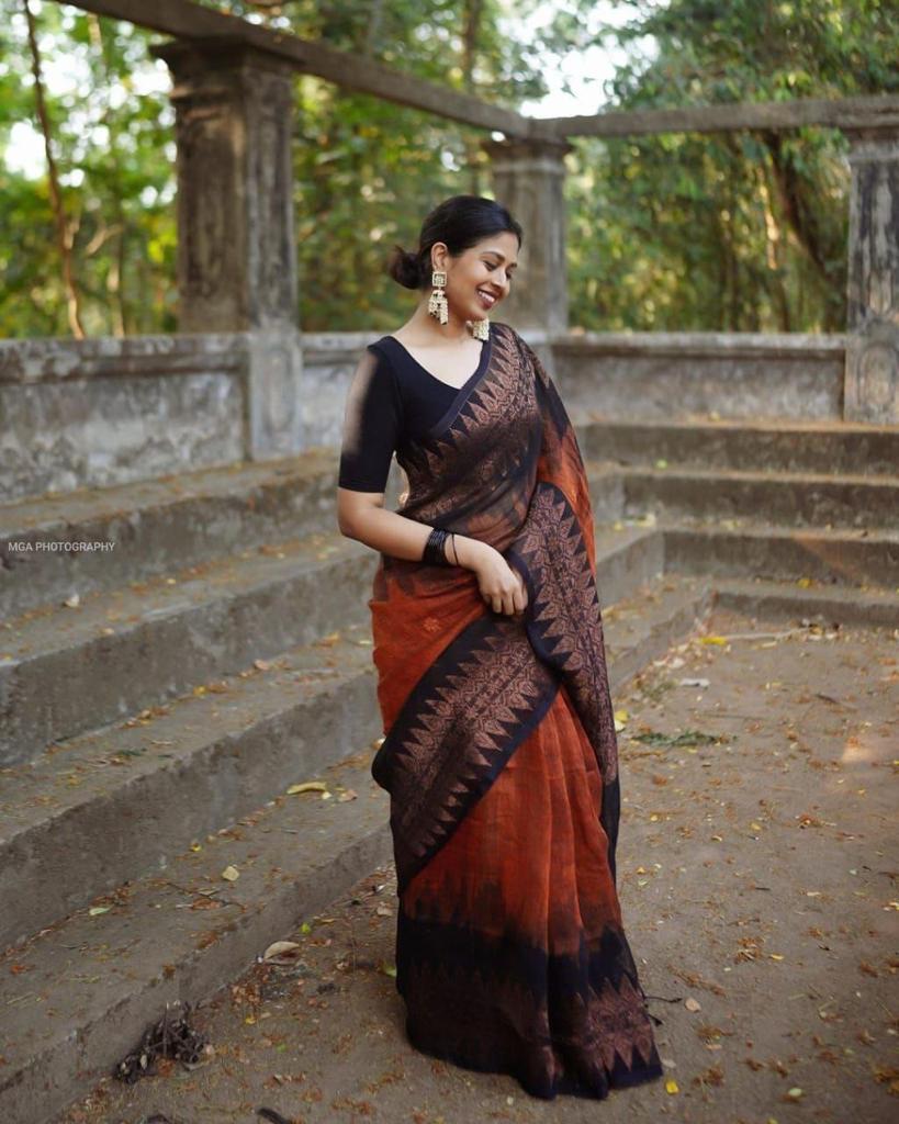Lilan Soft Cotton Saree with Rich Weaving Blouse