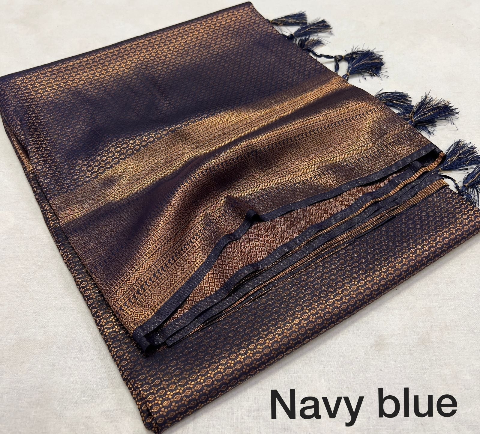 Kubera Pattu Silk Saree with Rich Woven Pallu