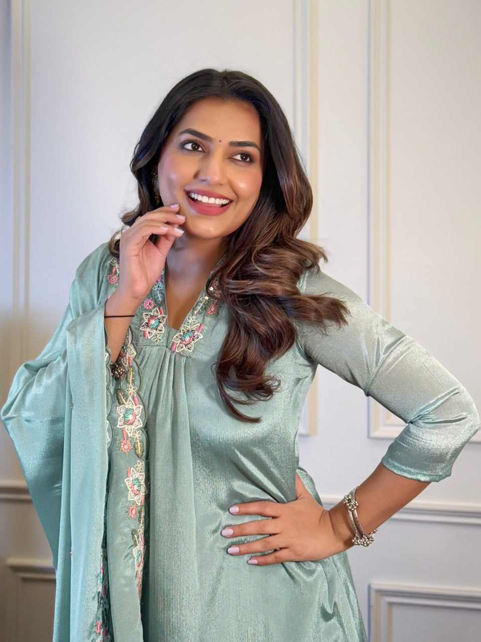 Elegant Chinon Embroidered Kurta Set with Rayon Bottom & Dupatta