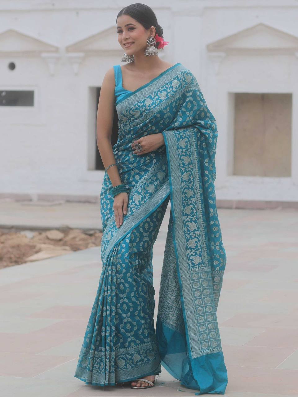 Breathable Organic Banarasi Lichi Silk Wedding Saree