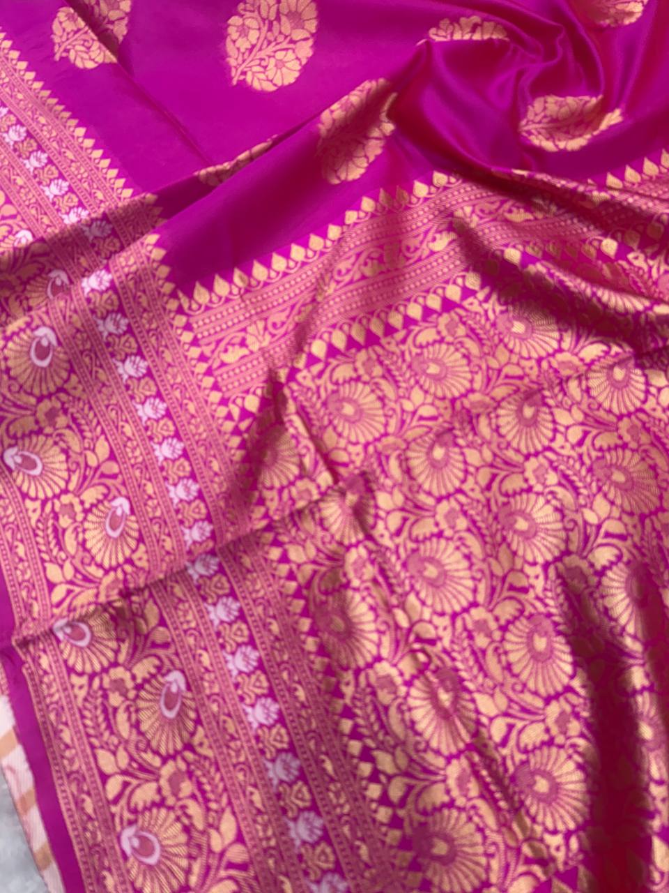 Soft & Lightweight Lichi Silk Banarasi Wedding Saree