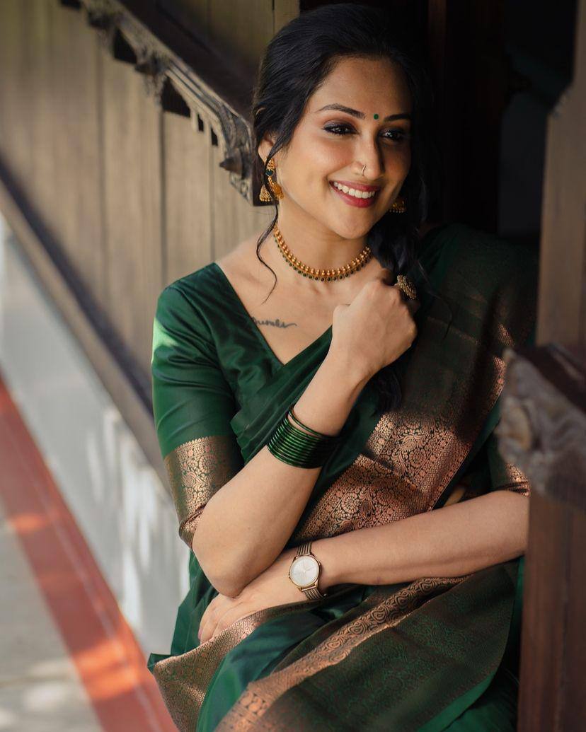 Feather Light Organic Banarasi Lichi Silk Wedding Saree