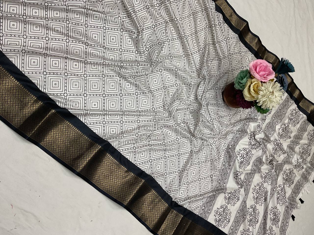 Pure Dola Silk Saree with HD Batik Print & Jacquard Border