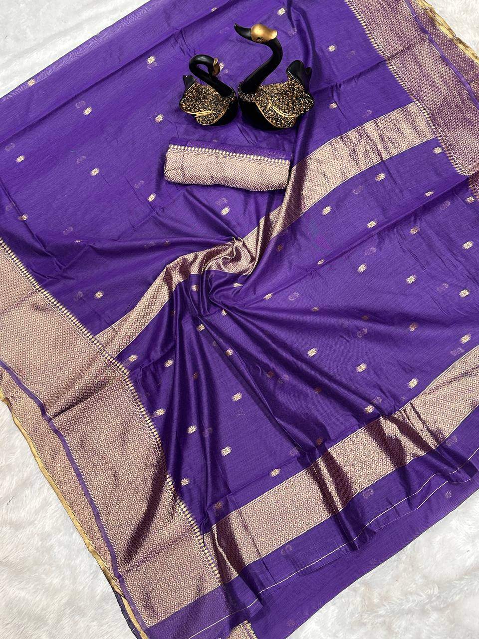 First-Time Slab Weaving Lilan Soft Cotton Saree with Rich Blouse