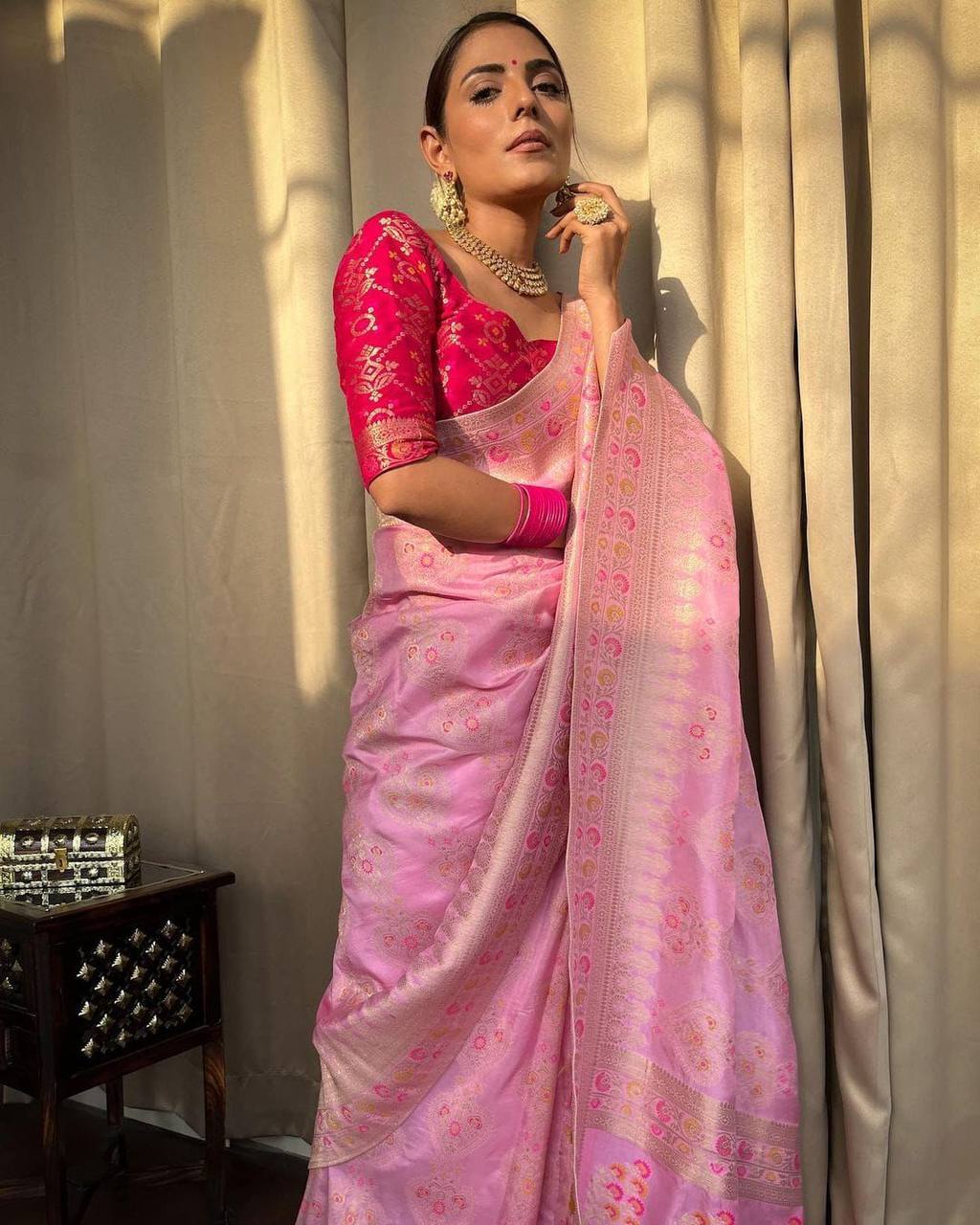 Graceful Banarasi Saree in Premium Lichi Silk