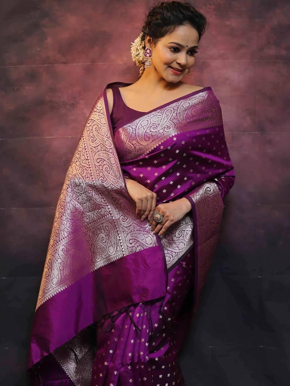 Premium Organic Banarasi Lichi Silk Wedding Saree