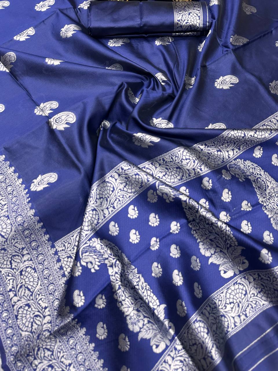 Comfort Fit Organic Banarasi Lichi Silk Wedding Saree