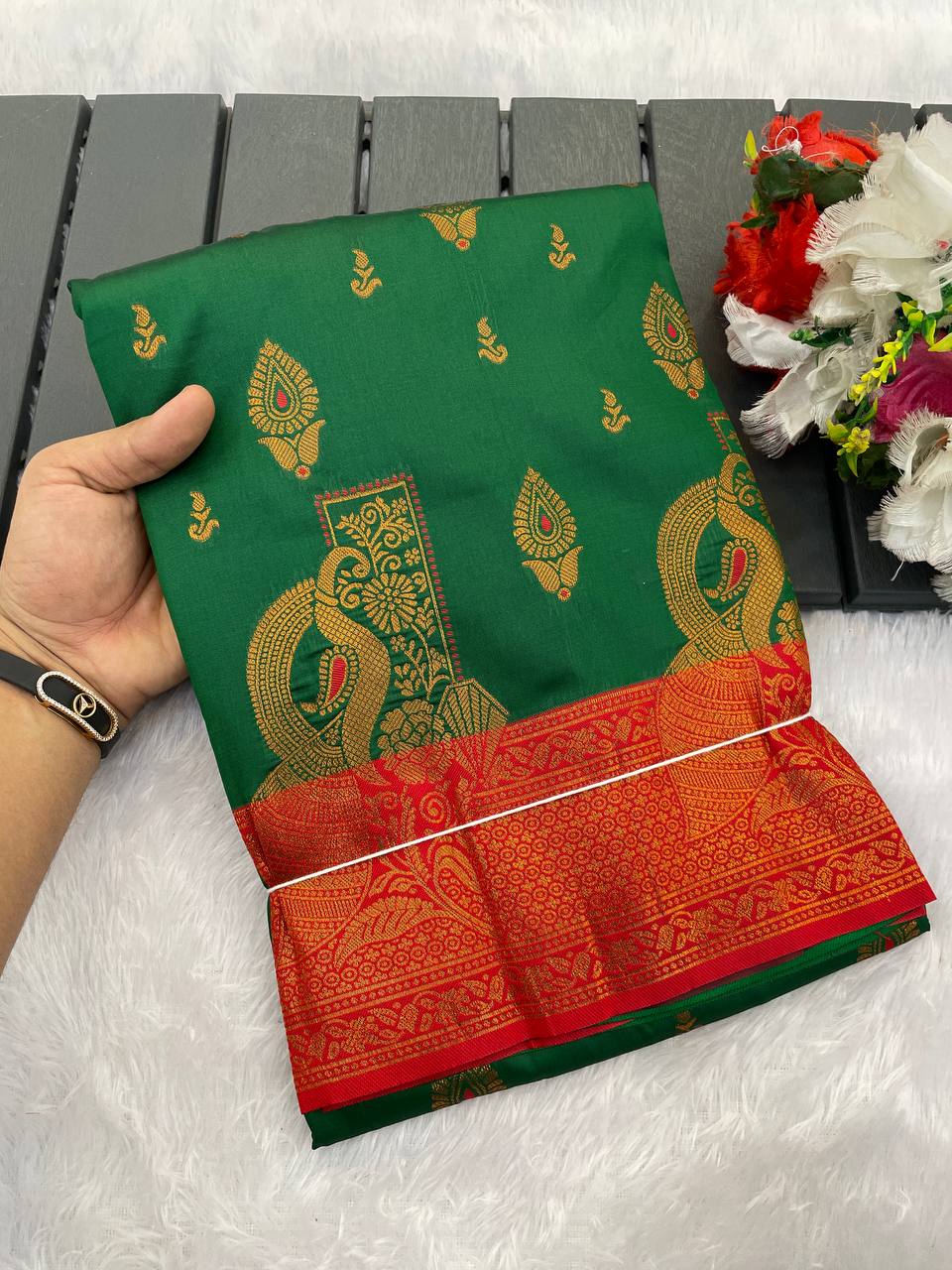 Premium Kanjivaram Soft Silk Saree with Copper Zari Jaal Weaving
