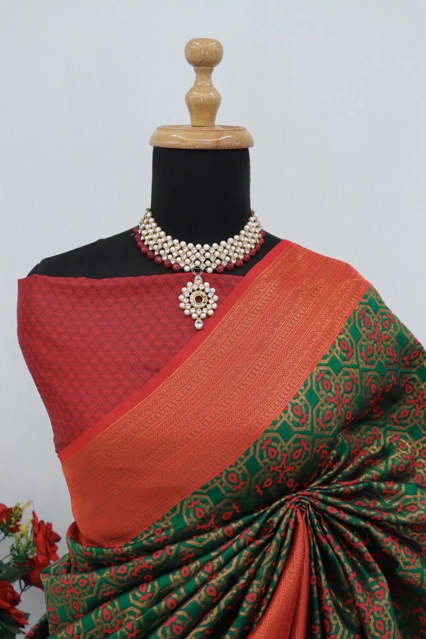 Premium Kanjivaram Soft Silk Saree with Copper Zari Jaal Weaving