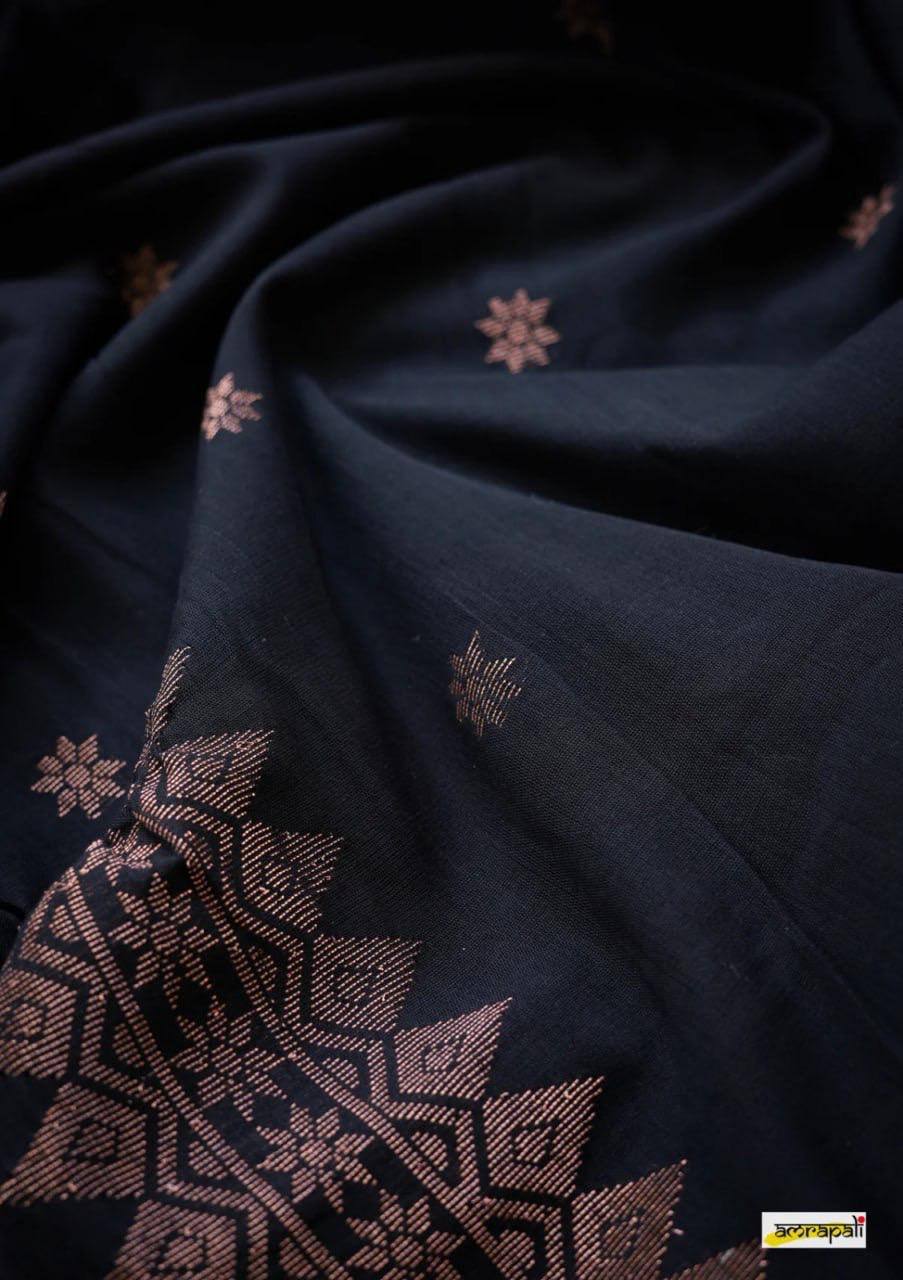 Light Feel Organic Banarasi Lichi Silk Wedding Saree
