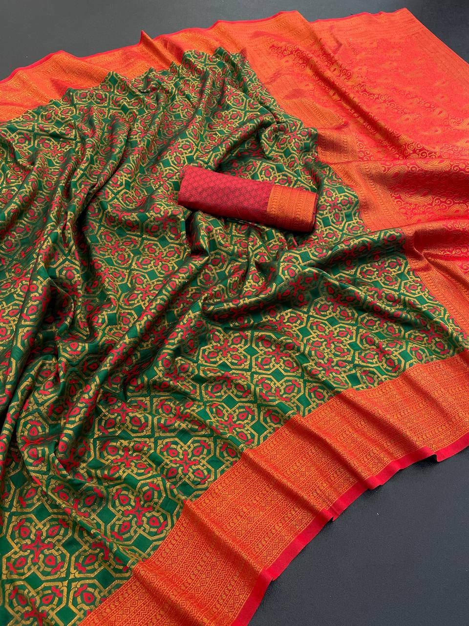 Premium Kanjivaram Soft Silk Saree with Copper Zari Jaal Weaving