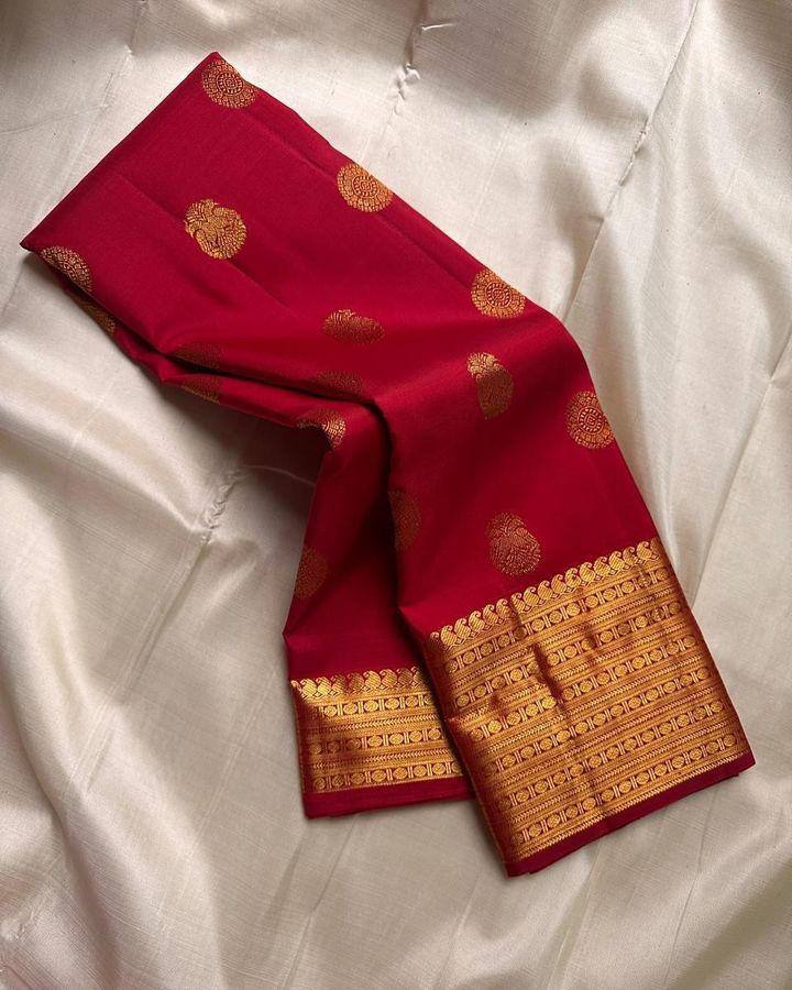 Lightweight Organic Banarasi Lichi Silk Wedding Saree