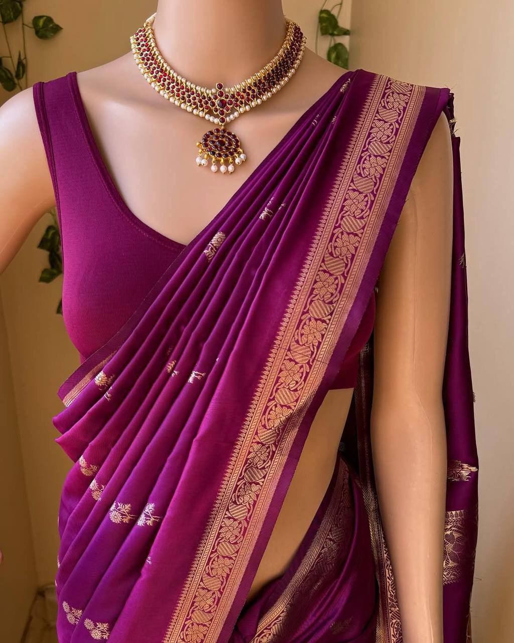 Organic Banarasi Lichi Silk Wedding Saree – Lightweight & Elegant