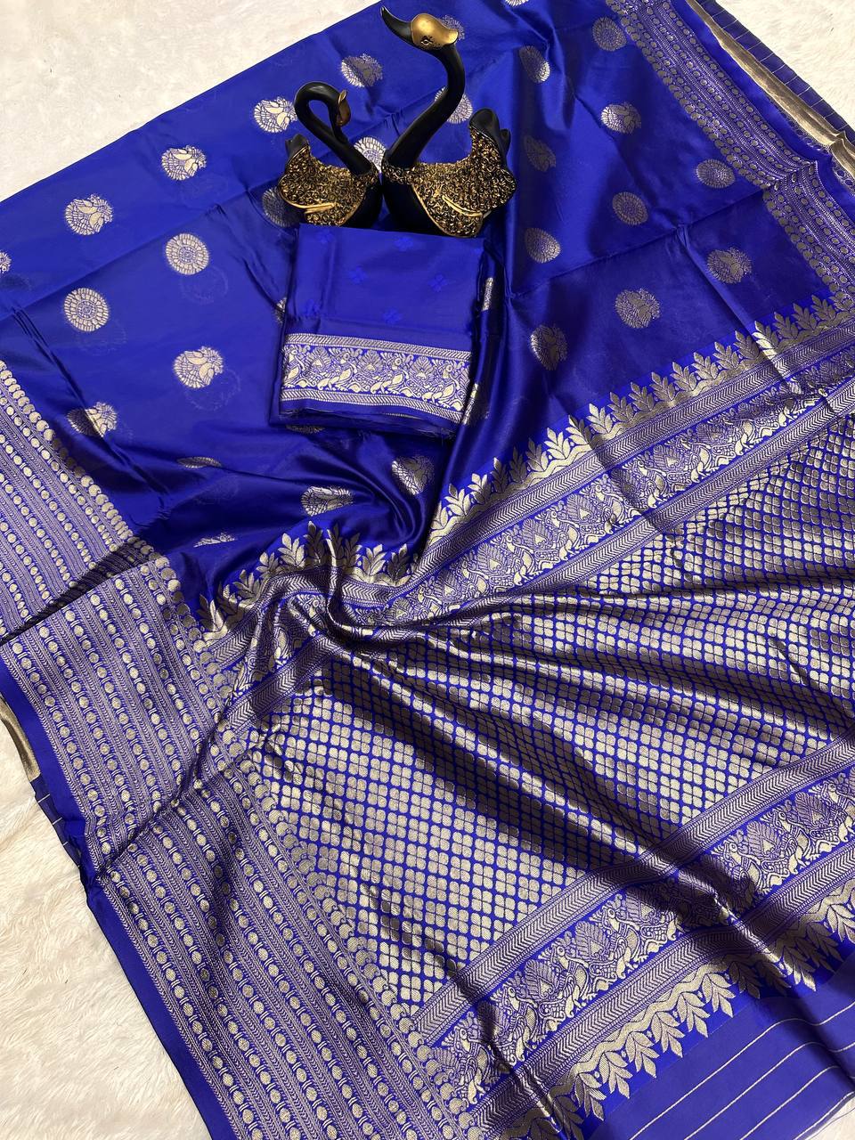 Lightweight Organic Banarasi Lichi Silk Wedding Saree