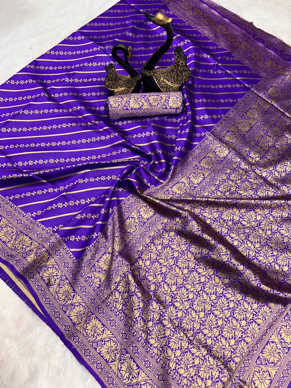Rich Comfort Organic Banarasi Lichi Silk Wedding Saree