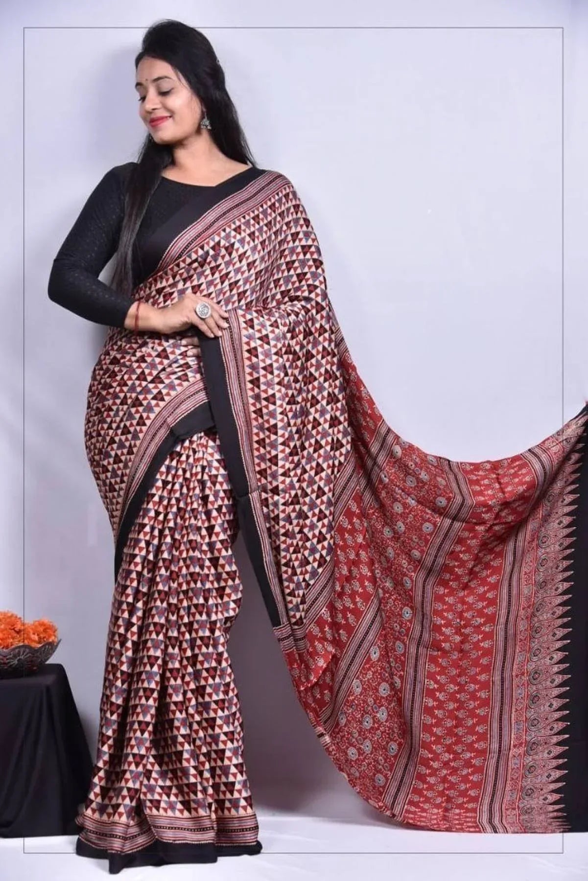 Soft Muslin Cotton Digital Print Saree With Tassel Pallu – Unstitched Blouse