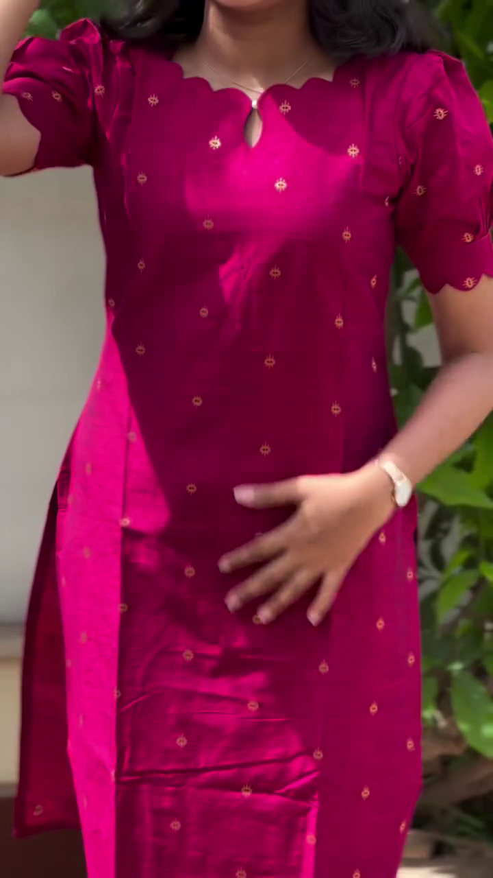 Venba Raw Silk Kurti